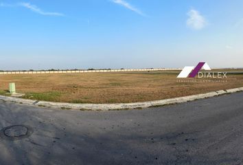 Lote de Terreno en  Las Aves Residencial And Golf Resort, Pesquería