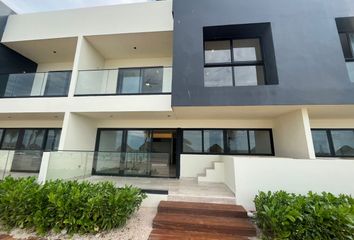 Casa en  Avenida 15, Yucalpetén Puerto, Progreso, Yucatán, 97336, Mex