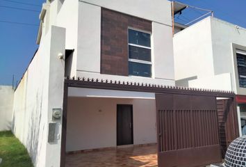 Casa en  Calle Musetta, Samsara Privada Museta, Mitras Poniente, García, Nuevo León, 66036, Mex