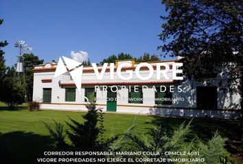 Quinta/Finca en  Calle Provincias Unidas 158, José María Ezeiza, Ezeiza, B1804, Provincia De Buenos Aires, Arg