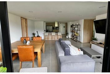 Apartamento en Carrera 31, Asomadera No. 2, Medellín, Antioquia, Col