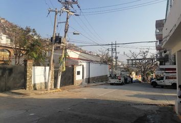 Local comercial en  Avenida Adolfo López Mateos 328-360, De La Pinzona, Del Mezon, Acapulco De Juárez, Guerrero, 39370, Mex