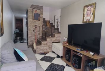 Casa en  Comuna 7, Robledo, Medellín