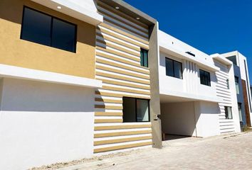 Casa en  Fuerte De Guadalupe, Cuautlancingo