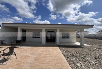 Quinta en  Privada Ninguna, Los Aguirre, Allende, Nuevo León, 67363, Mex