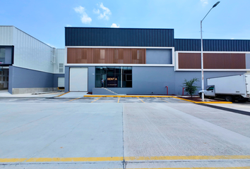 Nave en  Calle Jilgueros, La Venta Del Astillero, Zapopan, Jalisco, 45221, Mex