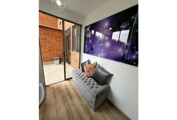 Apartment for rent in Loma de los Parra, Medellín