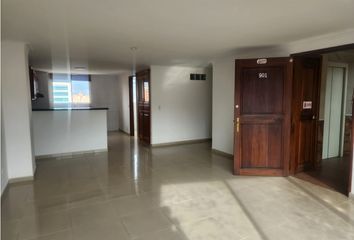 Apartamento en Droguería Colsubsidio Centro Comercial Viva Laureles, Lorena, Medellín, Antioquia, Col