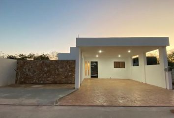 Casa en condominio en  Pueblo Conkal, Conkal