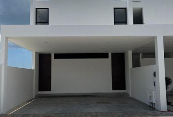 Casa en condominio en  Hacienda Xcanatun, Mérida, Yucatán