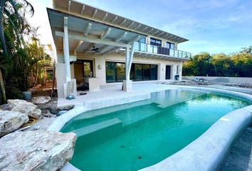 Casa en condominio en  Yucatán Country Club, Mérida, Yucatán