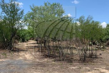 Lote de Terreno en  Colinas Del Aeropuerto, Pesquería