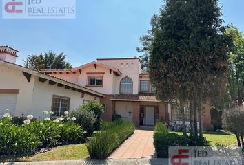 Casa en condominio en  Club De Golf Los Encinos, Lerma