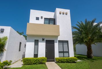 Casa en  Tixcacal Opichen, Mérida, Yucatán