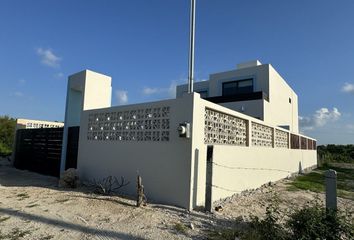 Casa en  Calle 17 49a-49, Progreso, Chicxulub, Progreso, Yucatán, 97330, Mex