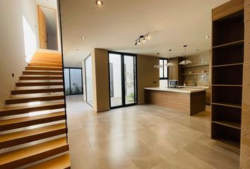 Casa en  Avenida Piamonte, Residencial Piamonte, Villas De Irapuato, Irapuato, Guanajuato, 36670, Mex