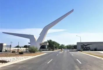Lote de Terreno en  Las Aves Residencial And Golf Resort, Pesquería