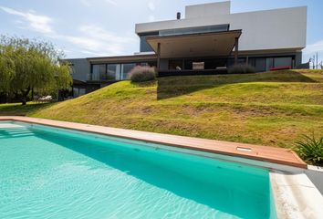 Casa en  Argüello, Córdoba Capital