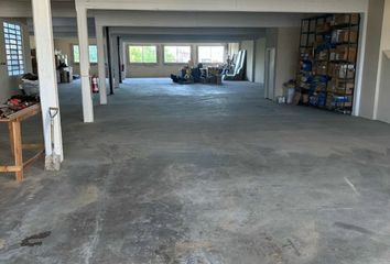 Galpónes/Bodegas en  Parque Chacabuco, Capital Federal