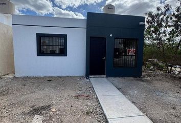 Casa en  Calle 34d, Itzincab Palomeque, Mérida, Yucatán, 97392, Mex