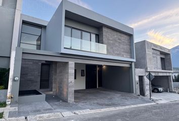 Casa en  El Uro, Monterrey