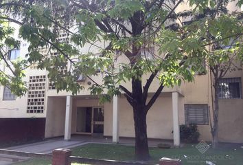 Departamento en  Remedios De Escalada, Partido De Lanús