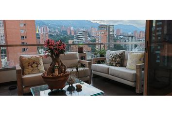 Apartment for rent in Poblado, Medellín
