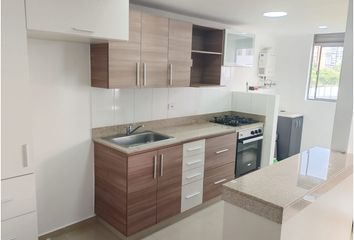 Apartamento en Calle 27d Sur 28 50, Alto De Misael, Envigado, Antioquia, Col