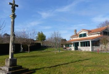 Chalet en  O Carballiño, Orense Provincia