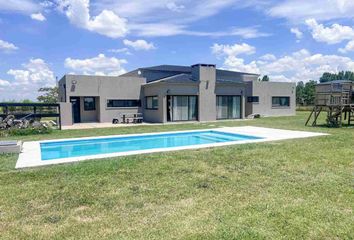 Casa en  Haras El Malacate, Exaltación De La Cruz