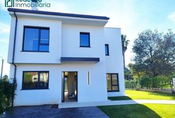 Chalet en  Baiona, Pontevedra Provincia