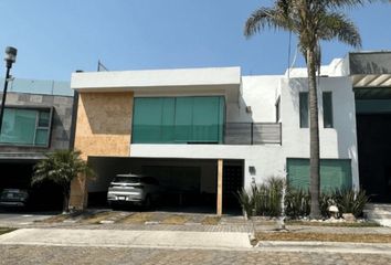 Casa en  Calle Lomas De Loreto, Privanza, Clúster 666, Pueblo De San Bernardino Tlaxcalancingo, San Andrés Cholula, Puebla, 72830, Mex