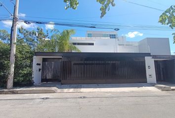 Casa en  Calle 23, Montebello, Mérida, Yucatán, 97113, Mex