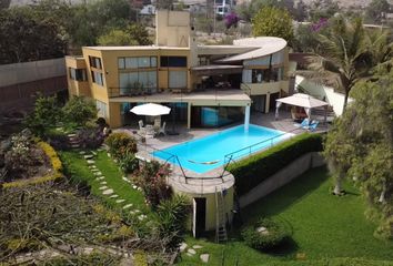 Casa en  Villa Maria Del Triunfo, Lima