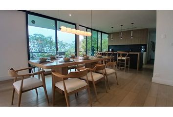 House for rent in Altos del Poblado, Medellín