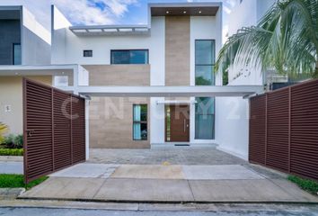Casa en  Supermanzana 13, Cancún, Quintana Roo