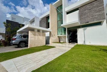 Casa en  Residencial Cumbres, Cancún