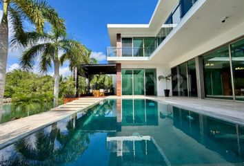 Casa en  Puerto Cancún, Cancún, Quintana Roo