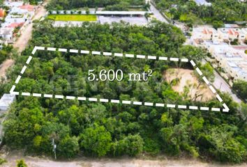 Lote de Terreno en  Colegios, Cancún, Quintana Roo
