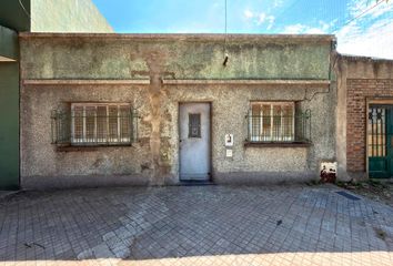 Casa en  Ludueña, Rosario