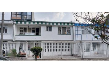 Casa en  Calle 58 35 19-79, Campin Occidental, Bogotá, Distrito Capital, Col