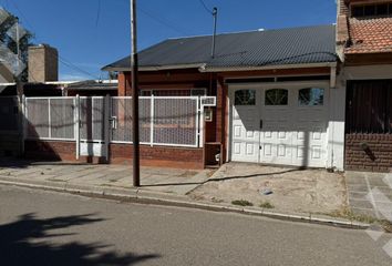 Casa en  Bouquet Roldán, Neuquén