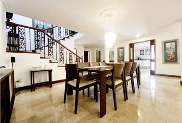 Casa en Carrera 3, Los Naranjos, Medellín, Antioquia, Col