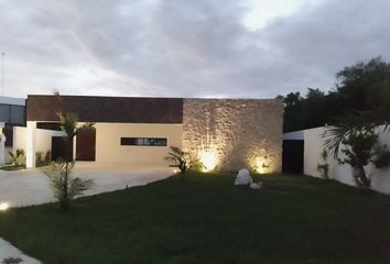 Casa en  Avenida La Rejoyada, La Rejoyada, Mérida, Yucatán, 97307, Mex