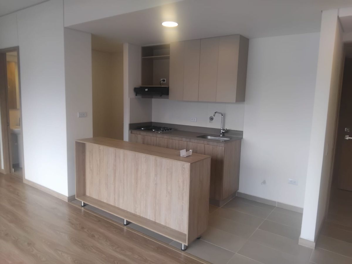 Apartamento en arriendo Campo Valdés 1 (Centro) en Campo Valdes 1