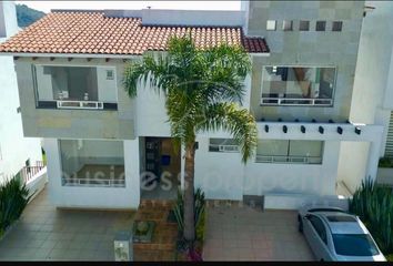 Casa en  Bosque Esmeralda, Atizapán De Zaragoza