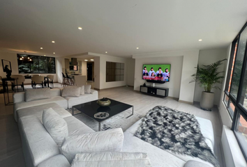 Apartamento en Poblado, Medellín