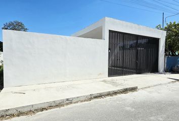 Casa en  Yaxkukul, Yucatán