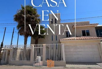 Casa en  Valle Dorado, Ensenada