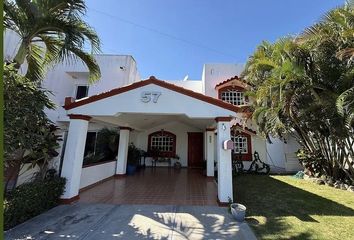 Casa en  Calle Álvaro Antillano Aguilar 38, Residencial Del Lago, Ciudad Del Carmen, Carmen, Campeche, 24158, Mex